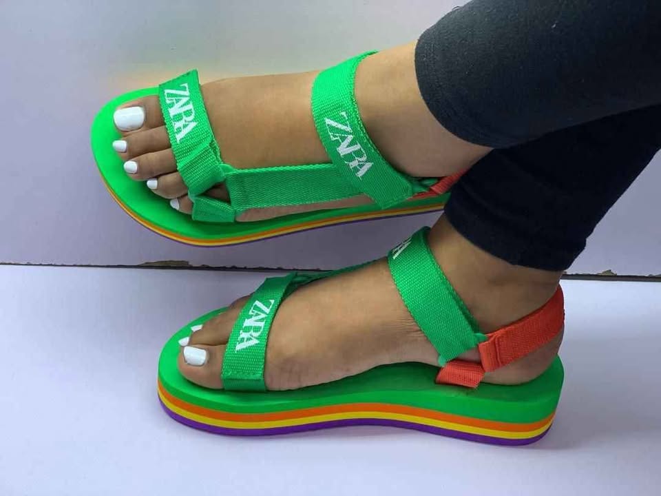 ZARA MULTICOLOURED SANDLES