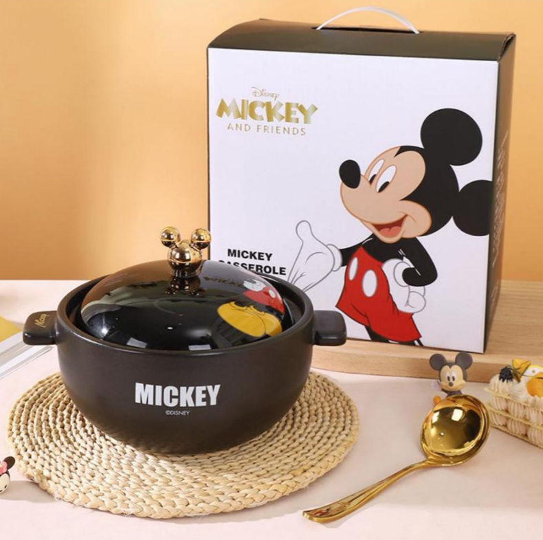 Mickey and Minnie ceramic pots