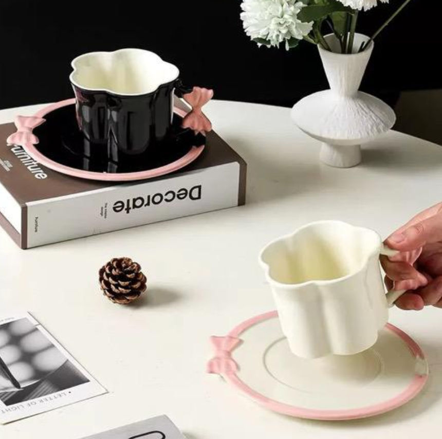 Bow mug and saucer