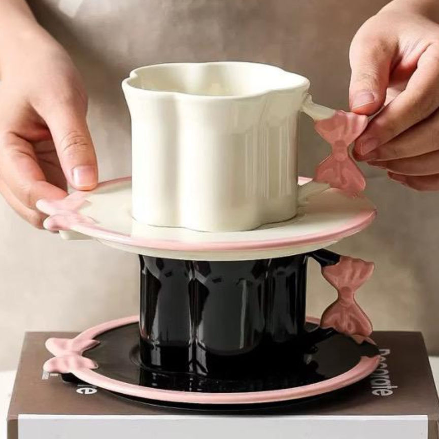 Bow mug and saucer
