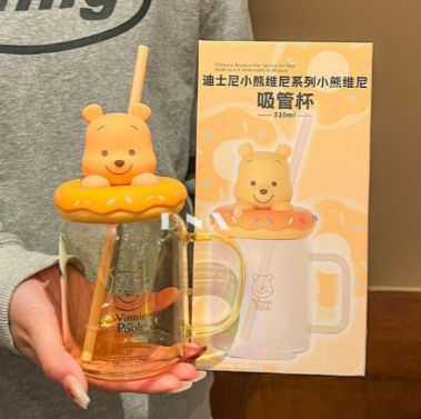 Stitch,Lotso,Winnie the Pooh,my melody and Kuromi glass tumblers Comes with straw