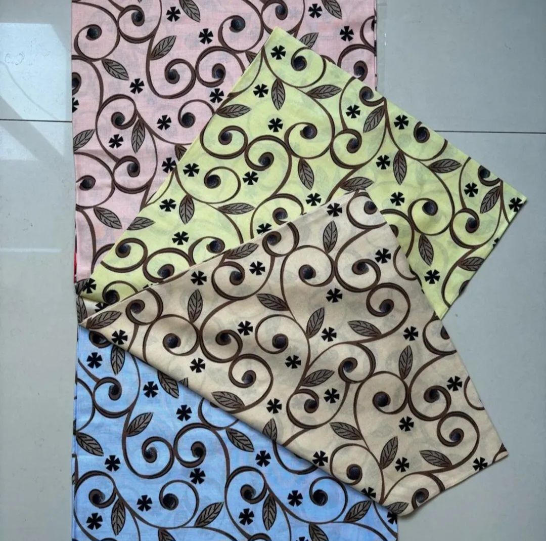 Light Colorful Deras